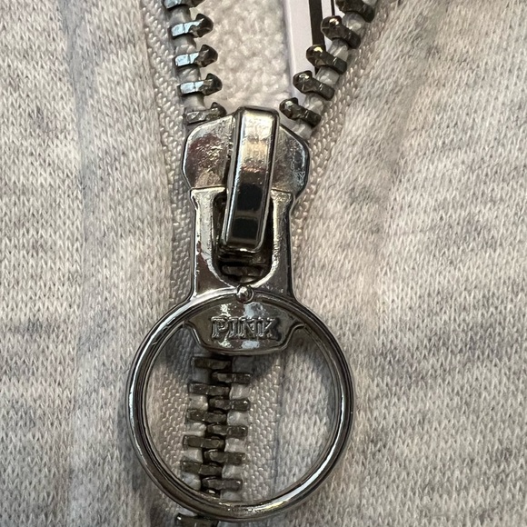 NWT!VSPINK Varsity FullZip White/Gray Fleece Jacket/VSPINK Fleece White Short-M - Picture 10 of 16